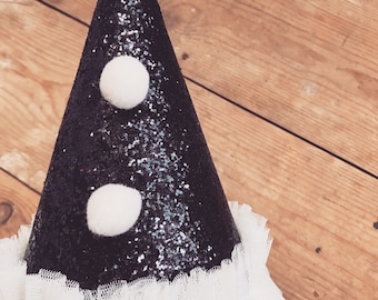 black/cream pierrot clown hat