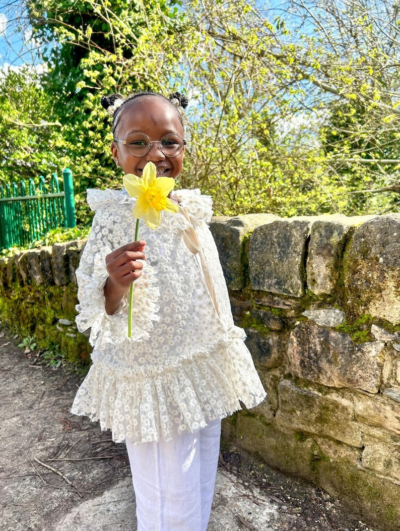 White embroidered daisy sheer jacket image 5