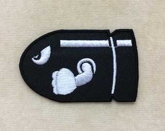 2.5/" SUPER MARIO BROS SHY GUY SHYGUY EMBROIDERED IRON ON PATCH BADGE