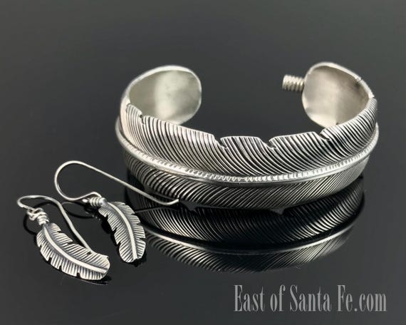 アクセサリー indian jewelry Harvey Mace HARVEY MACE SILVER FEATHER PENDANT FACING LEFT – COLONY CLOTHING