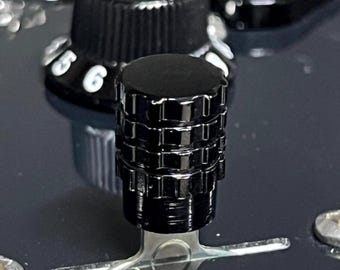 Kinnatone Bruno Black Aluminum Guitar Switch Tip - Grenade Texture