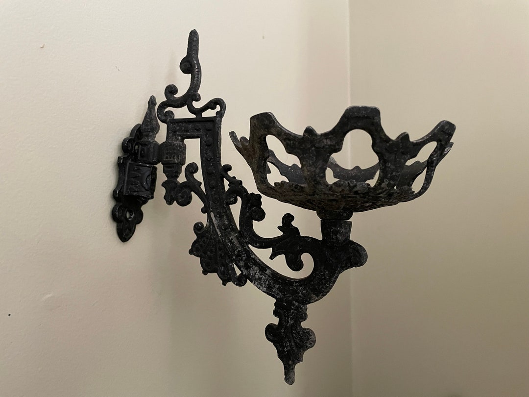 Antique Cast Iron Oil Lamp Wall Mount Reflector Lamp Wall Etsy