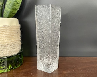 Vintage Iittala Finland Linearia Vase | 7+ Inch Timo Sarpaneva Designed Vase, Bouquet Vase, Mid Century Modern Design Finnish Glass, Texture