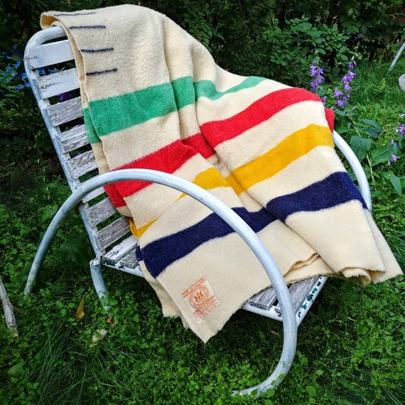 34 Hudson's Bay Blanket Label Guide Labels Design Ideas 2020