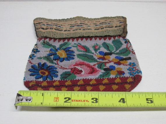 Vintage Beaded Pouch/Purse in a  Floral Design/Fl… - image 8