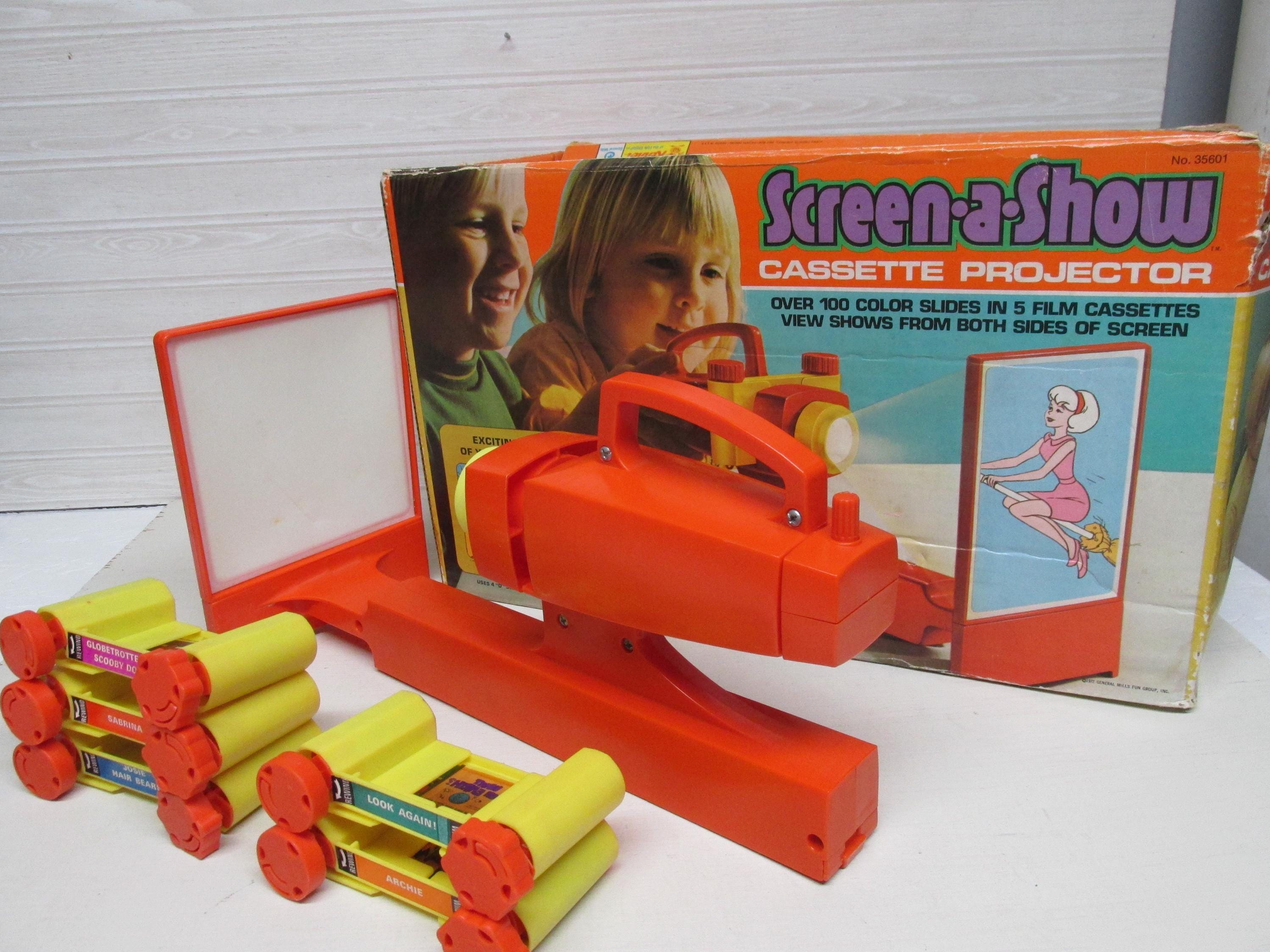Vintage 1972 Working Kenner Screen-a-show Cassette Projector With
