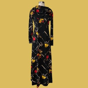 Vintage 70s Floral Maxi Dress