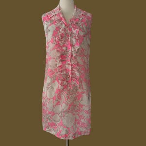 Vintage 1960s Psychedelic Floral Mod Shift Dress