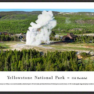 Yellowstone Old Faithful | National Park Panoramic Picture