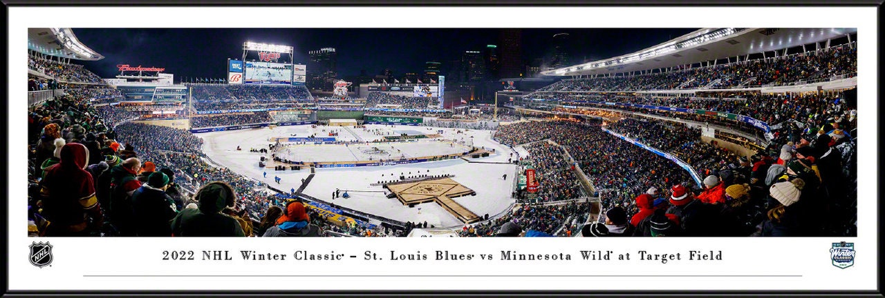 Claude Giroux 2012 NHL Winter Classic Action Photo Print - Item #  VARPFSAAOK037 - Posterazzi