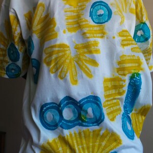 Hand Made Batik Tee shirt, One of a Kind Batik Round Neck Tee Shirt. Turquoise and Yellow on White Batik Tee Shirt. DABTS024 image 6