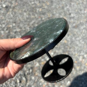 Moss Agate Spinning Display Table Crystal Spinning Top Table Stone Turntable Display Stand Moss Agate Lazy Susan Crystal Shop Display