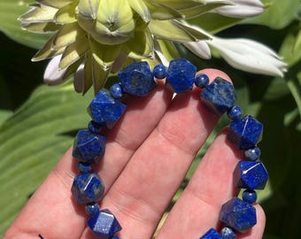 Pulsera elástica afgana de lapislázuli con cristales y diseño de estrella, talla mediana/grande. Accesorio energético perfecto o regalo ideal.