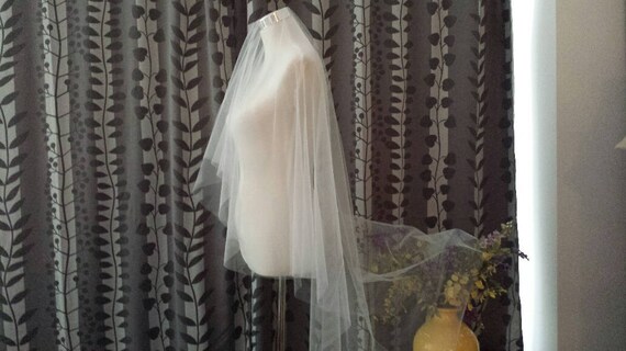 Circle Drop Veil + FREE Tulle Wrapped Metal Comb__ (VP1_01)