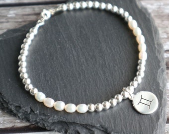 Gemini Birthstone Bracelet with Pearls and Sterling Silver Zodiac Charm, Astrology Symbol Jewellery, June Birthday Gift