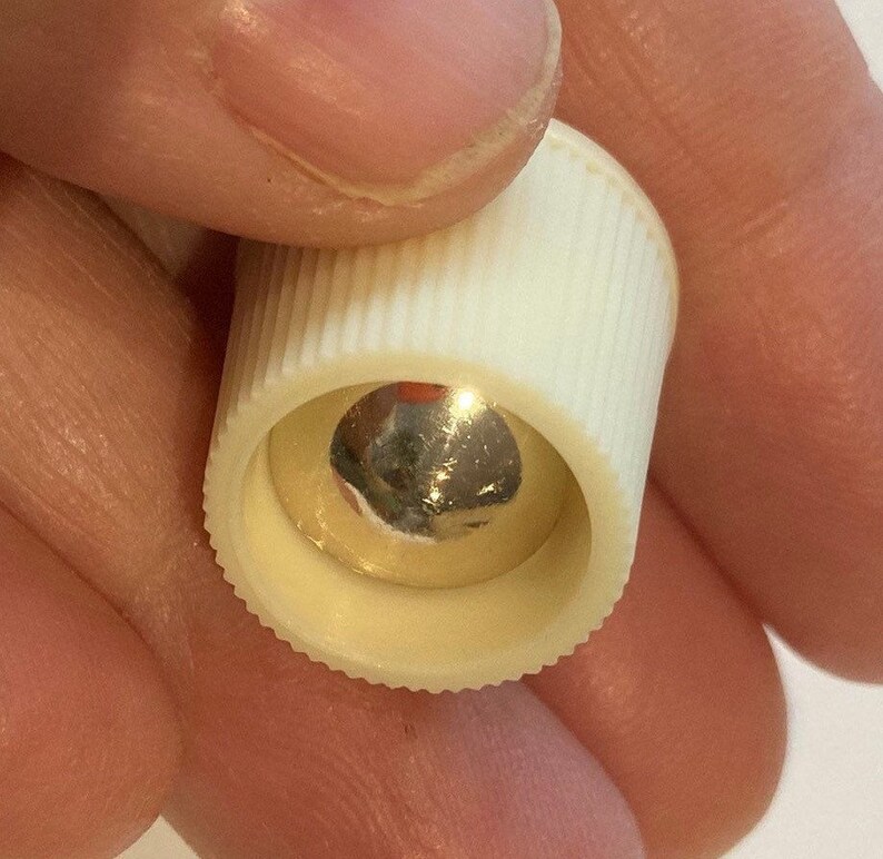 Vintage Radio Knob White Ribbed Set Screw 1.8 cm