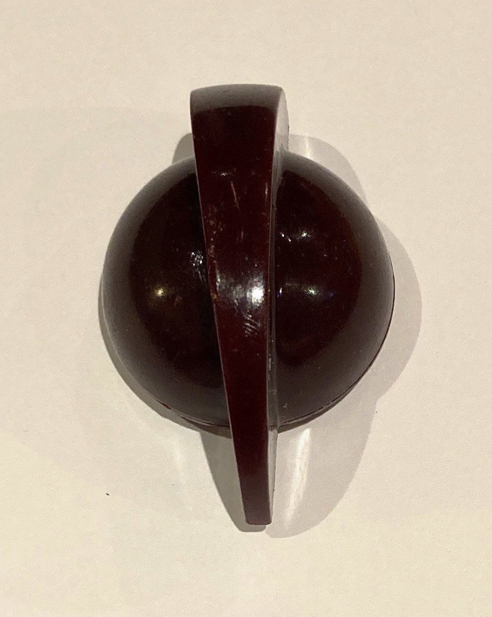 Two Vintage Bakelite Radio Knobs Amp Mahogany Catalin 4 cm Etsy