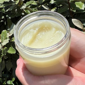 VANILLA BEAN & Manuka Honey Bison Tallow Balm, Grass fed Bison Tallow Moisturizer, Skin care, Natural bison Tallow Grass fed Tallow