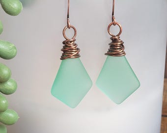 Beach Glass Earrings. Seafoam Green Beach glass Earrings. Sea Glass Jewelry. Oxidized Copper Wire Wrapped Earrings