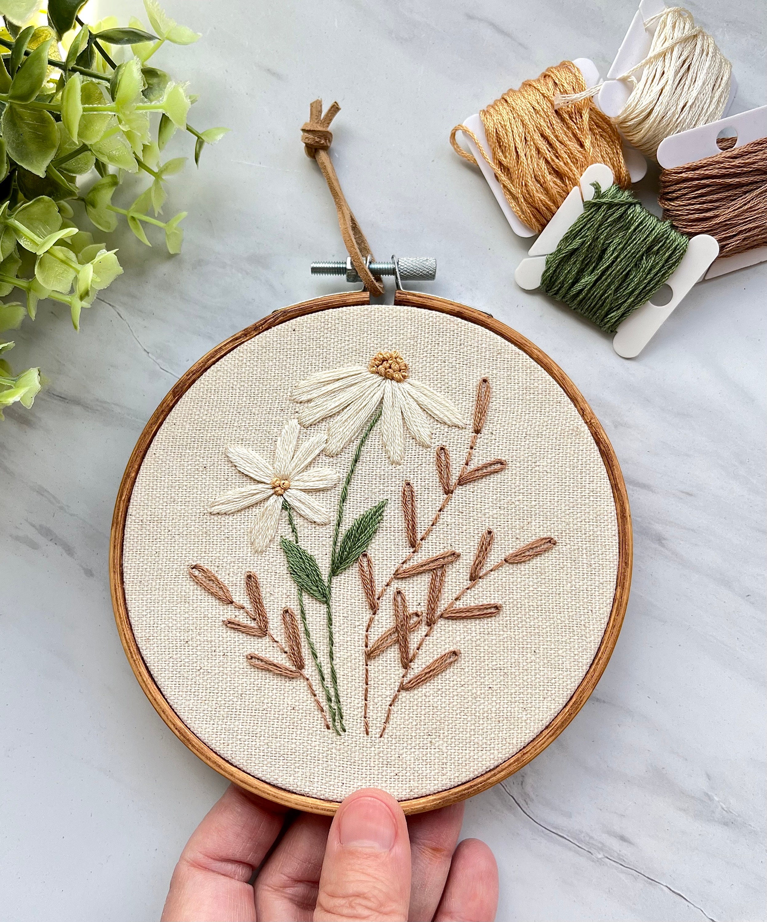 Embroidery Set for Beginners, Modern Floral Embroidery Kit