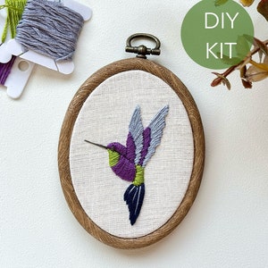 Hummingbird embroidery kit, embroidery kit for beginners, DIY embroidery hoop, needle craft beginner kit