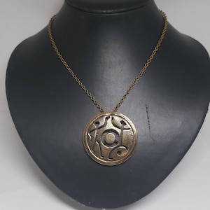 Collana con ciondolo/spilla in bronzo Snorre norvegese d&#39;epoca, design Sigmund Espeland, ispirato alla danza del sole dell&#39;età del bronzo, Norvegia, anni &#39;60, boho chic,
