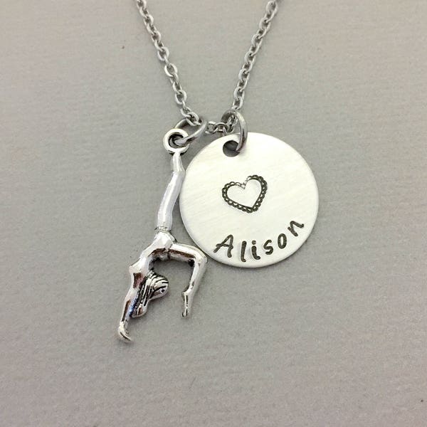 Personalisierte Gymnastik Halskette, Turnerin Geschenk, Turnerin Schmuck, Gymnastik Schmuck, Geschenk für Sie, Gymnastik Halskette, Namenskette