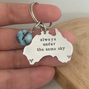 Personalized Long Distance Australia Keychain, Best Friend Keyring, Gift for Him, Boyfriend Gift, Friendship Gift, Mother Daughter Gift