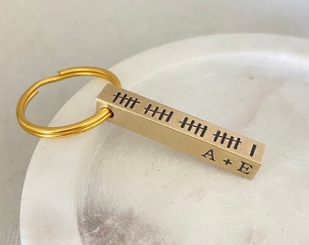4 Sided Bar Anniversary Keychain, Tally Mark Keyring, Gift for Him, Boyfriend Keychain, Husband Gift, Father's Day, Gift for Her, Birthday