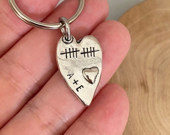 Double Sided Small Tally Mark Keychain, Anniversary Gift, Gift for Him, Husband Gift, Men Gift, Boyfriend Gift, Couple Gift, Up to 15 Years