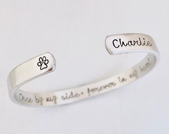 Personalised Loss of Pet Bracelet, Dog Memorial, Cat Loss Jewelry, Pet Sympathy Gift, Always in My Heart, Paw Print, Pet Remembrance