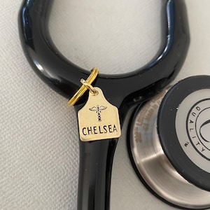 Personalised Cattle Tag Stethoscope ID Tag, Veterinarian Graduation Gift, Nurse Gift, Doctor Gift, Midwife ID Tag, RN Tag
