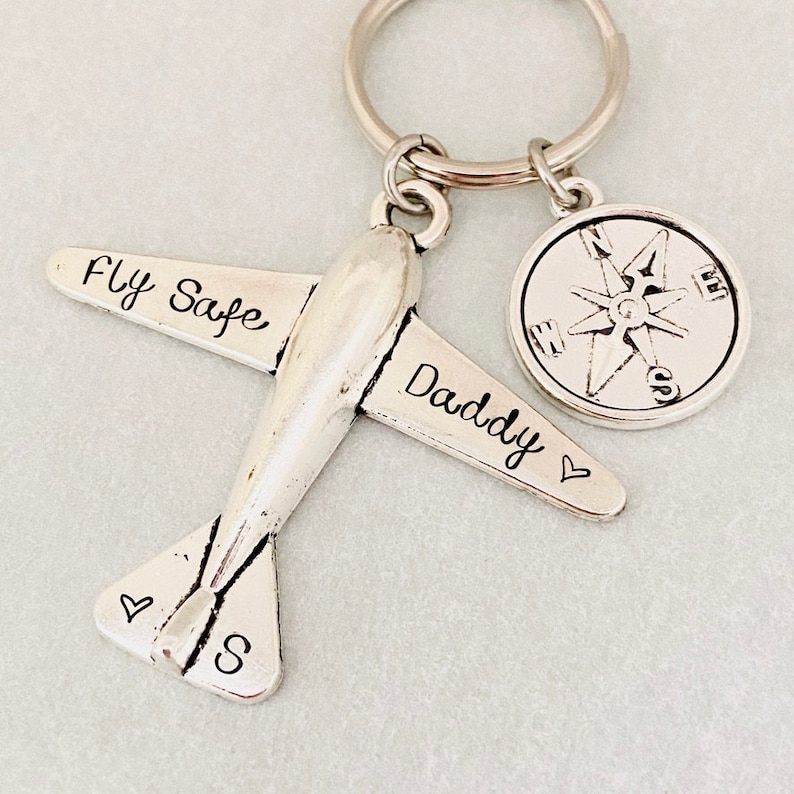 Fly Icon Keychain Personalised Fly Safe Keychain, Airplane Charm, Gift for Daddy, Pilots ...