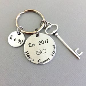 llavero personalizado de inauguración, hogar dulce hogar, primer llavero de casa, establece llavero, regalo para él, regalo de casa nueva, inicial