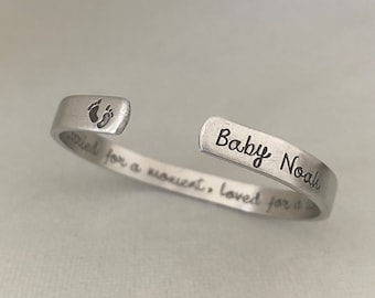 Personalised Baby Memorial Bracelet, Miscarriage Gift, Loss of Baby Gift, Mummy of An Angel, Angel Baby, Baby Feet Jewelry, Pregnancy Loss
