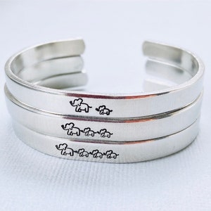 Elephant Bracelet, Silver Elephant Cuff, Family Bracelet, Gift for Mom, Mama Elephant and Baby, Mother Daughter, New Mom Gift, Lucky Gift