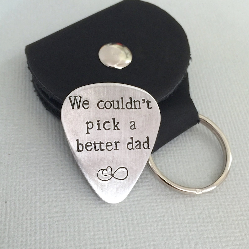 Guitar Pick Keychain I Couldnt Pick A Better Dad