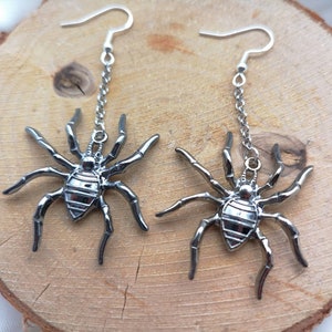 Silberne Ohrringe Ohrhänger earrings silver metal alloy hoop earring Spinne spiders spider Halloween themed spooky season Spiderman costume image 5