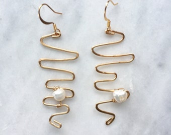 SQUIGGLE WAVE EARRINGS, gold squiggle earrings with freshwater pearls