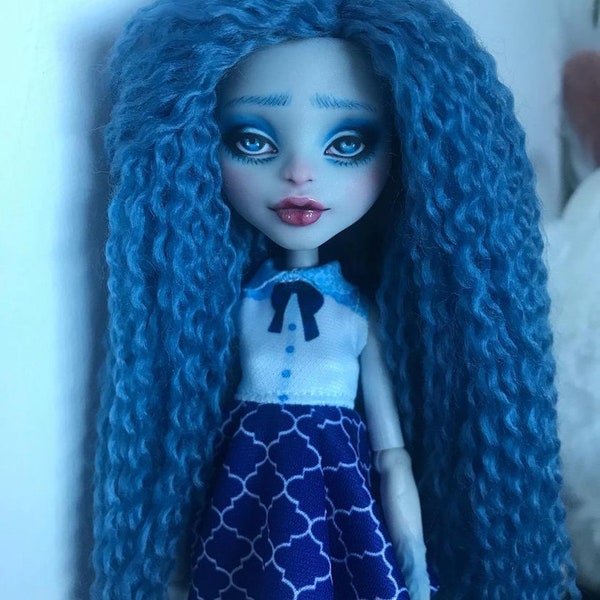 do not buy this listing. Custom ooak handmade repainted monster high character doll commission