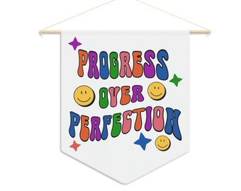 Póster de mentalidad de crecimiento, banderín, tapiz para aula, cita de clase, decoración de clase, decoración de puerta de clase, progreso positivo sobre el tapiz del maestro perfecto