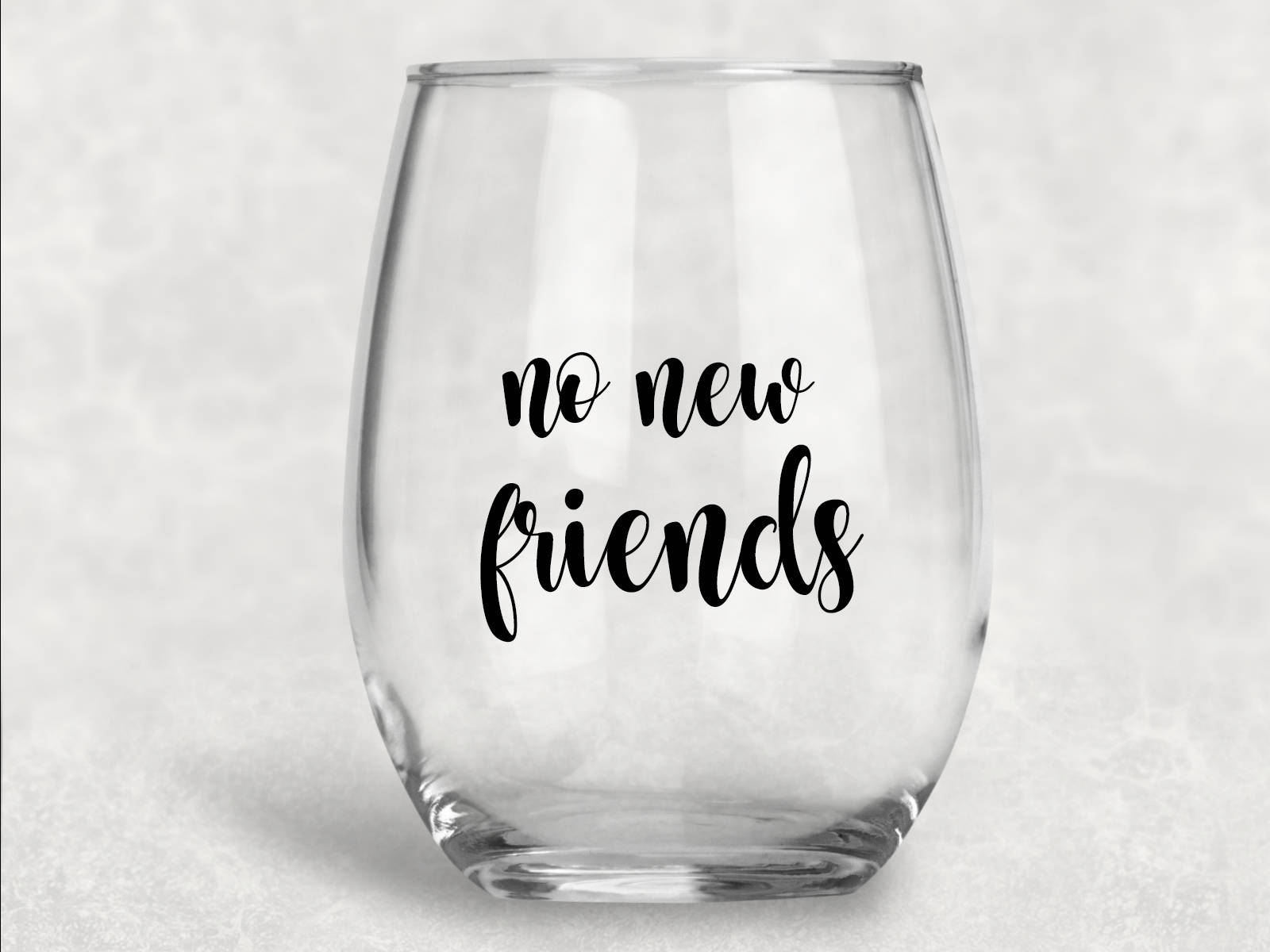 Fall in love with our stemless customized wine glasses. It is a gender  neutral gift PRICE: 4,500 naira (customization inclusive) • Connect…