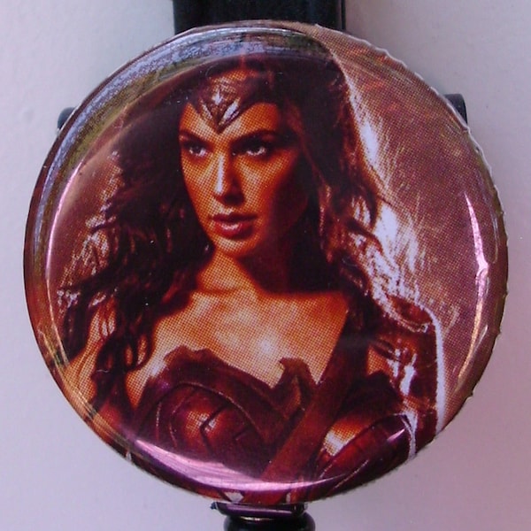 New "Wonder Woman" Gal Gadot badge reel