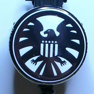 Logo &quot;S.H.I.E.L.D.&quot; badge reel