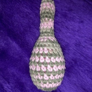 Turkey Leg Super Cute Tightly Crocheted Drumstick Ferret Pet Toy with Rattle Pink Gray imagem 2