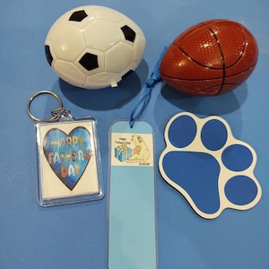Gift Set for Ferret Dad Father Keychain, Pair Ball Eggs, Paw Shaped Magnet & Blue Bookmark