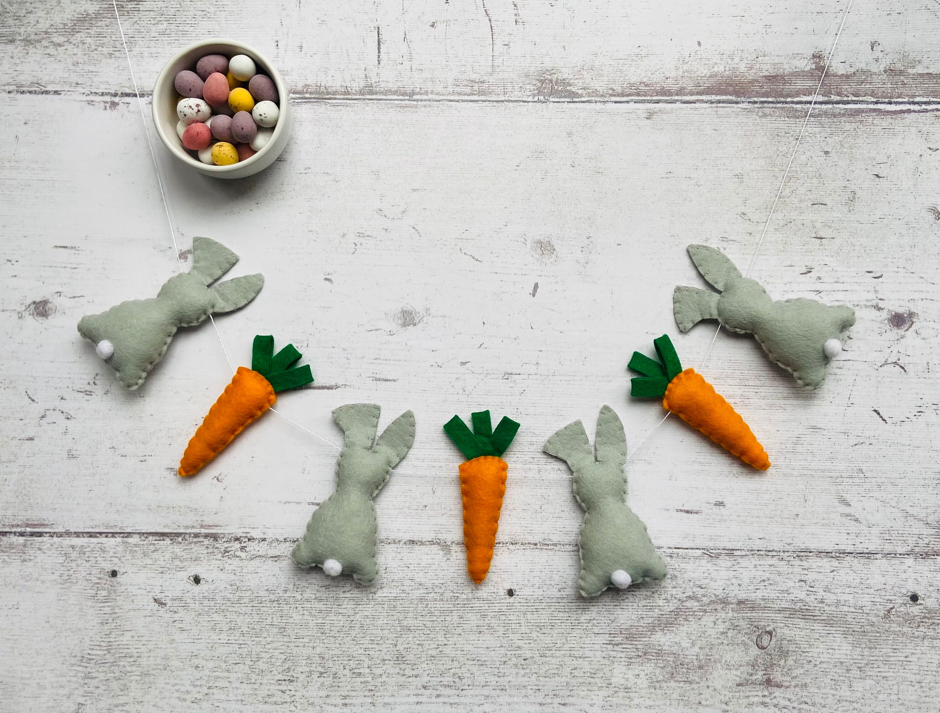 Handmade Grey Felt Easter Bunny/rabbit & Carrot Garland/bunting Gift - Etsy