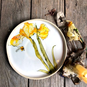 Restaurant Irises plate, handpainted plate, new house gift, dinnerware plate, new house gift, elegant tableware, botanical plate