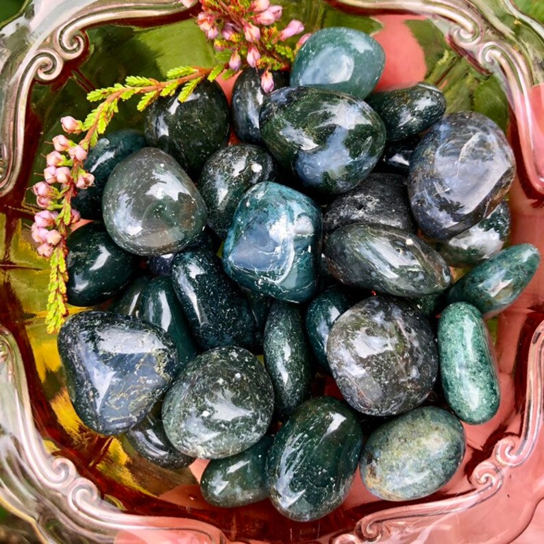Green Moss Agate Tumble Stone / Green Moss Agate Crystal / Etsy