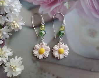 Flower polymer clay earrings / gift idea